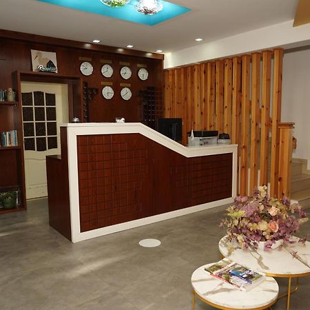Hotel Monaco & Garden Golem  Εξωτερικό φωτογραφία