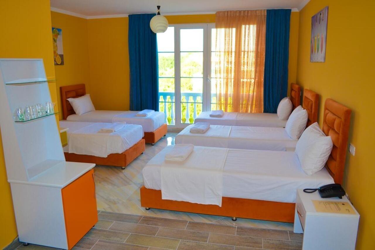 Hotel Monaco & Garden Golem  Εξωτερικό φωτογραφία