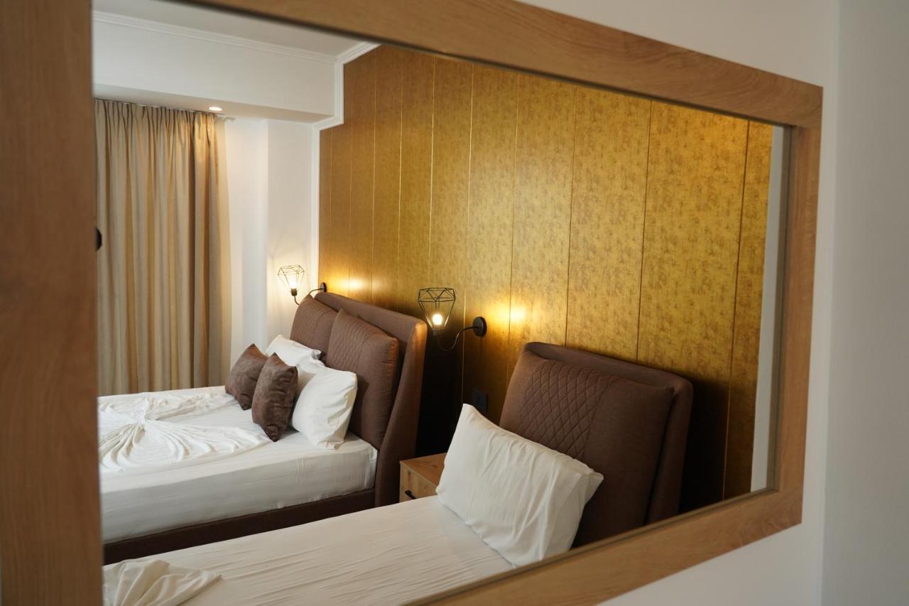 Hotel Monaco & Garden Golem  Εξωτερικό φωτογραφία