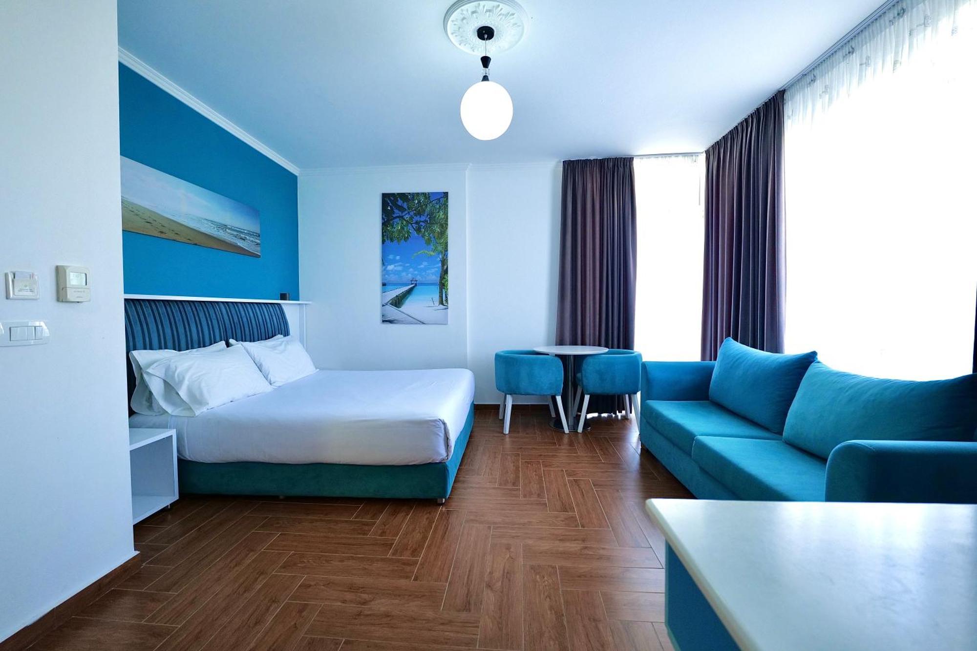 Hotel Monaco & Garden Golem  Εξωτερικό φωτογραφία