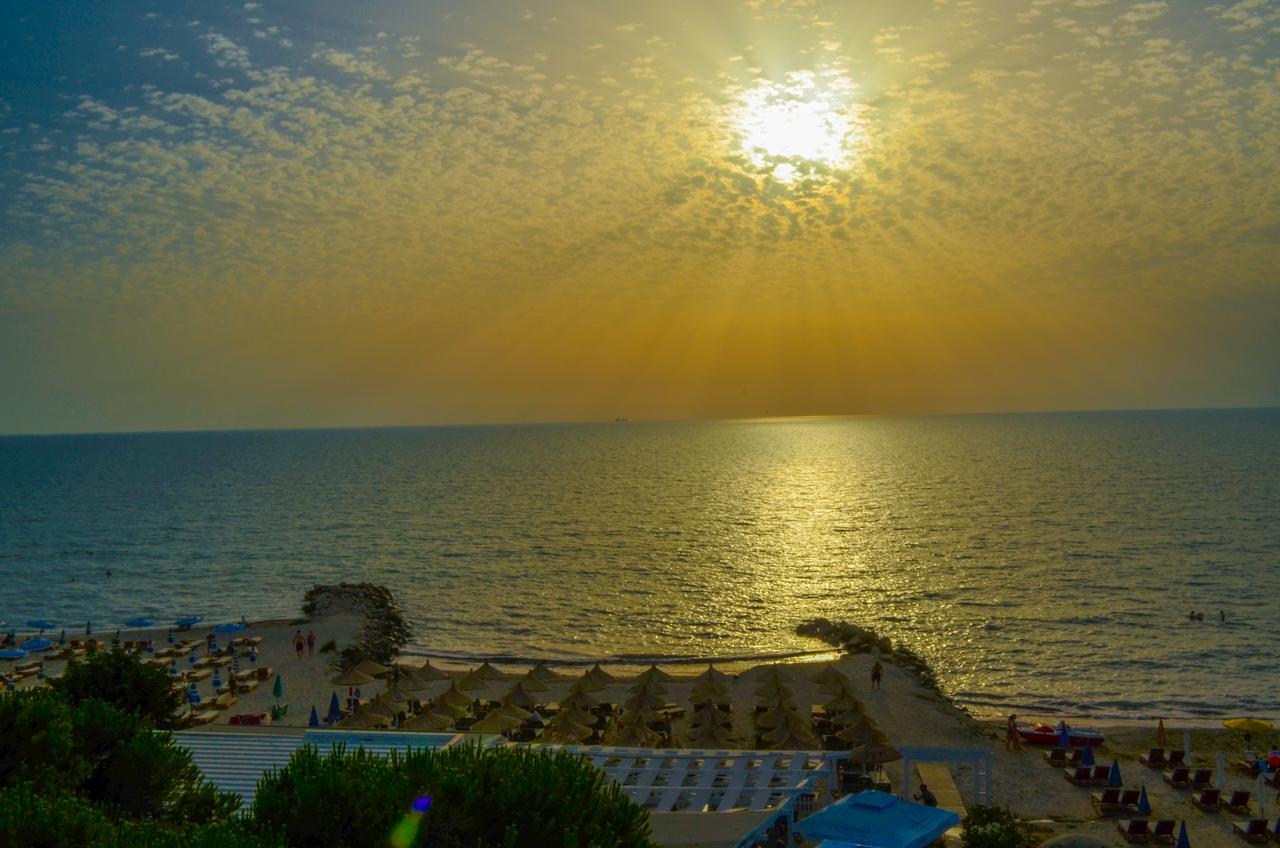 Hotel Monaco & Garden Golem  Εξωτερικό φωτογραφία