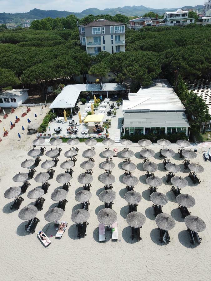 Hotel Monaco & Garden Golem  Εξωτερικό φωτογραφία